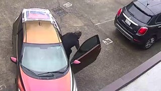 Porch pirate’s colorful car caught on camera after theft - Fox News